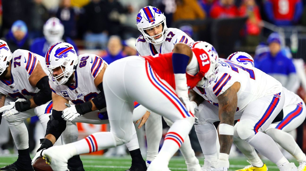 Gabe Davis' nifty footwork results in Josh Allen's third TD pass