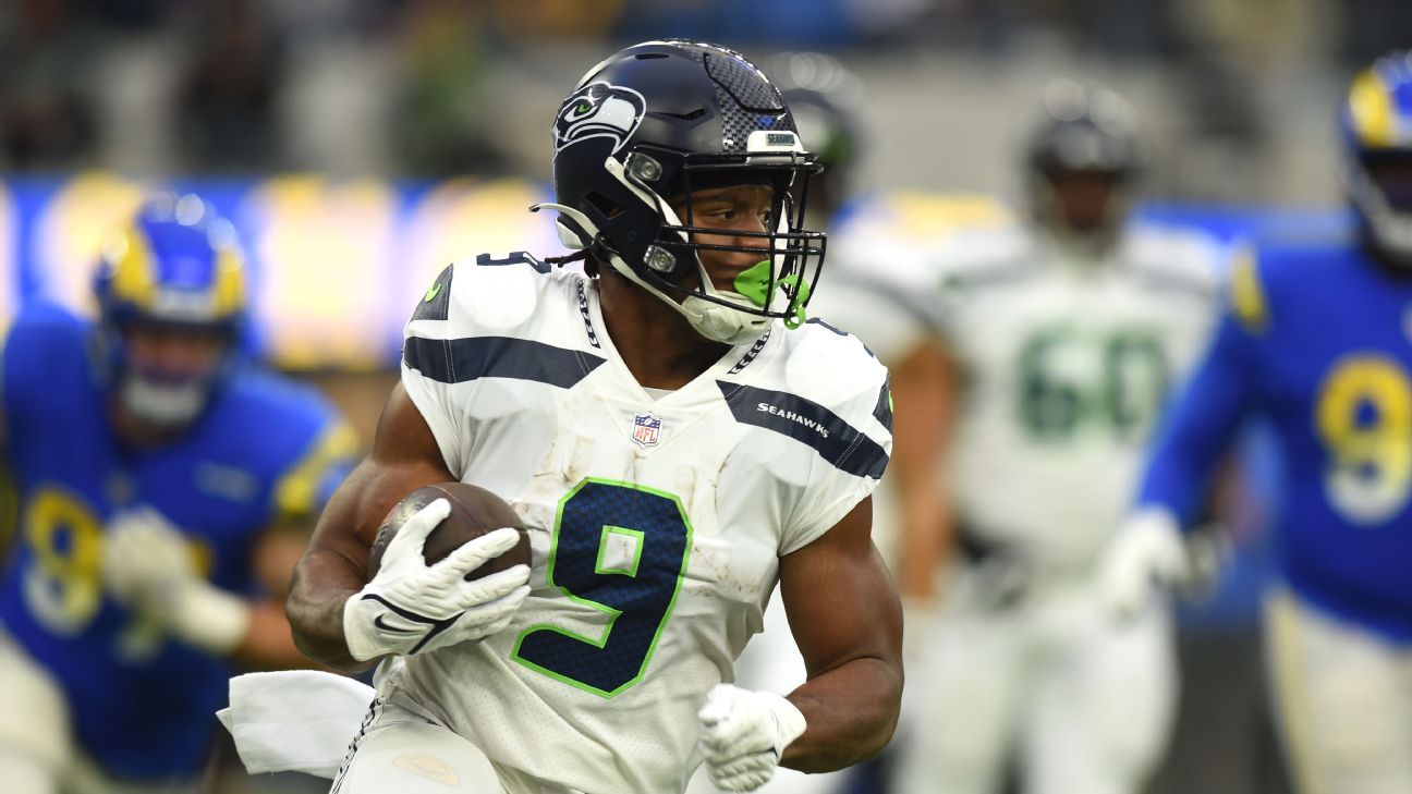 Seahawks RB1 Ken Walker has unusual injury, per Pete Carroll