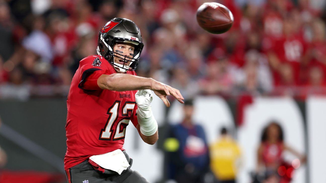 WATCH: Bucs trim Cardinals' lead on Tom Brady, Rachaad White TD