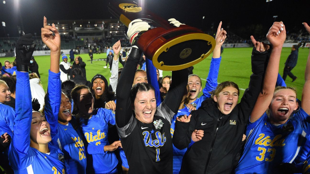 UCLA stuns North Carolina in dramatic Women's College Cup ESPN