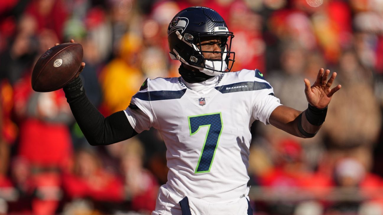 Seattle Seahawks: Geno Smith adds depth for worst case scenario