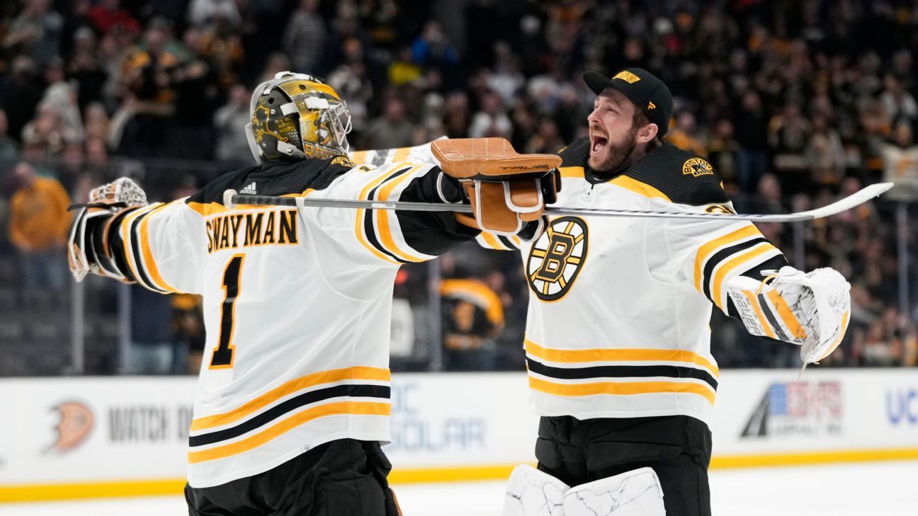 Bruins' Ulllmark cleared to play after sustaining injury Friday