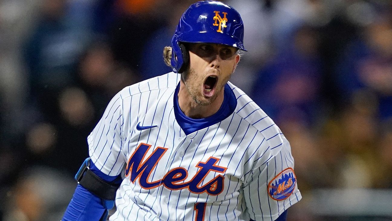 NY Mets name Jeff McNeil recipient of Heart and Hustle Award