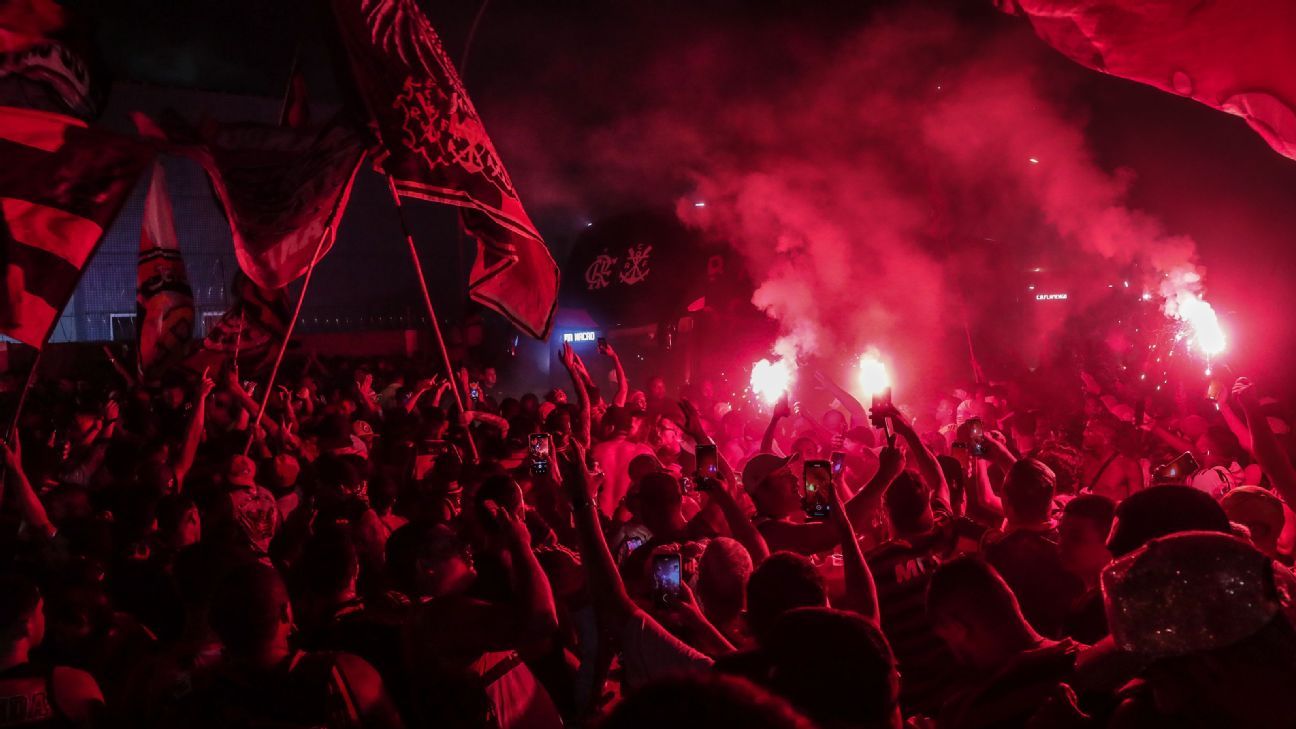 Jornal europeu coloca dois clubes brasileiros em lista de melhores cantos de torcida do mundo