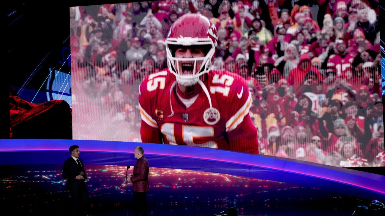 Super Bowl 2023: Mahomes, los chiefs dan el primer golpe