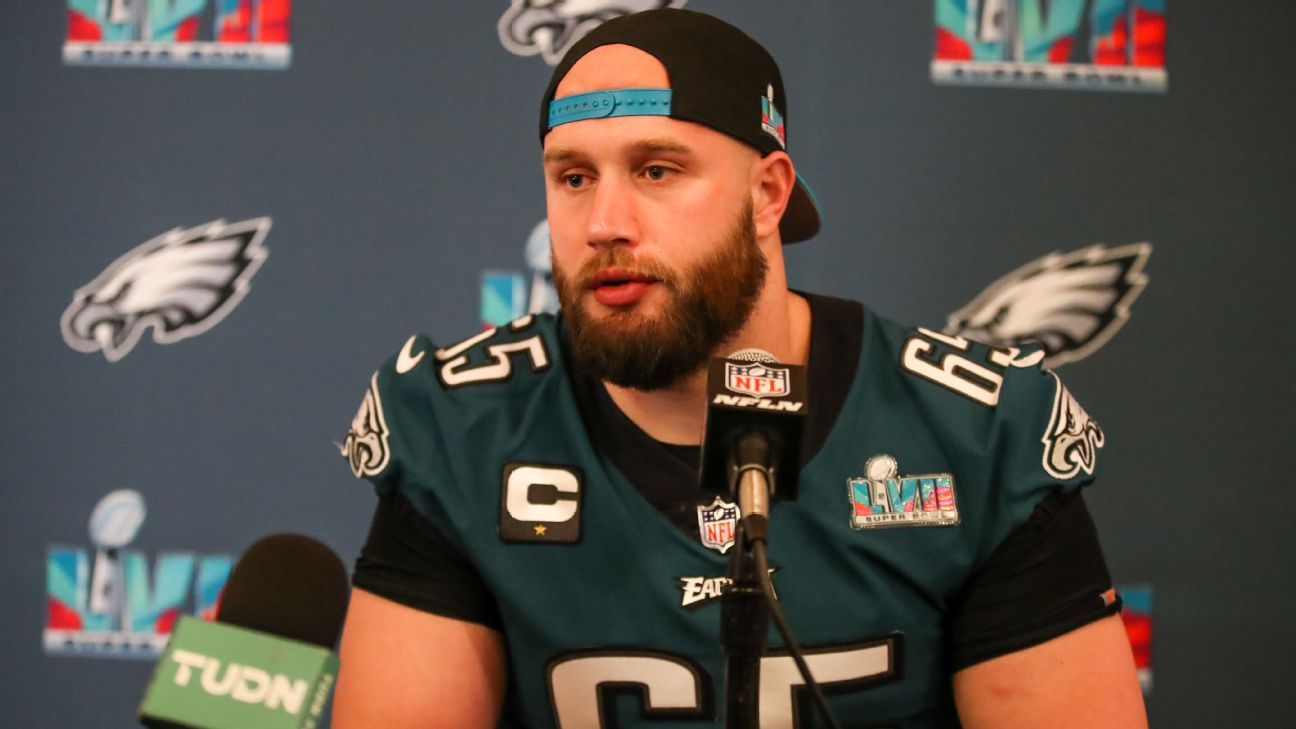 Eagles' Lane Johnson is NFL's top right tackle, per ESPN poll of