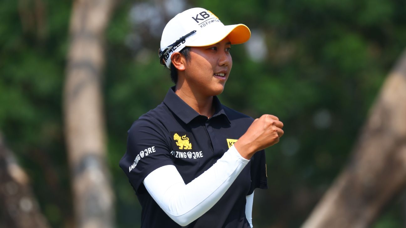 Natthakritta Vongtaveelap goes four shots clear in LPGA debut