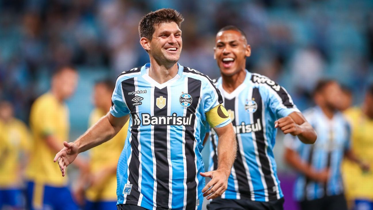 Kannemann fica! Zagueiro confirma renovação com o Grêmio e recusa ao Independiente