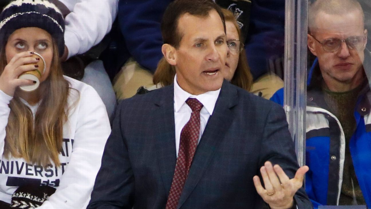 Wisconsin fires Granato, former NHLer, as coach