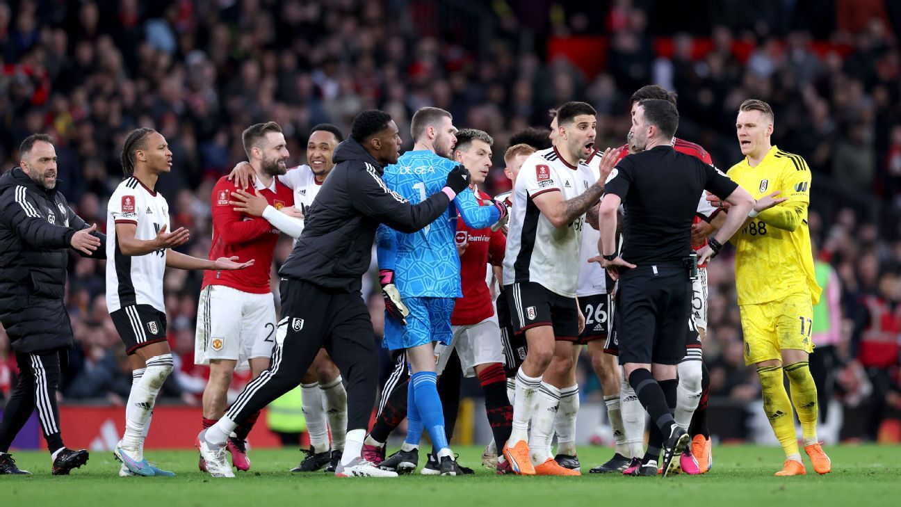 Lade være med symptom Dam Man United seize on Fulham indiscipline in FA Cup quarterfinal