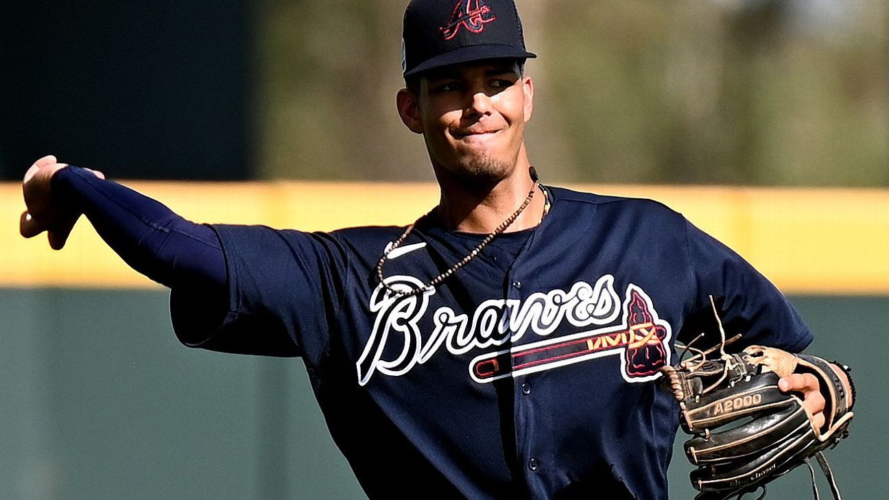 Infielder Vaughn Grissom back with the Braves after Ozzie Albies