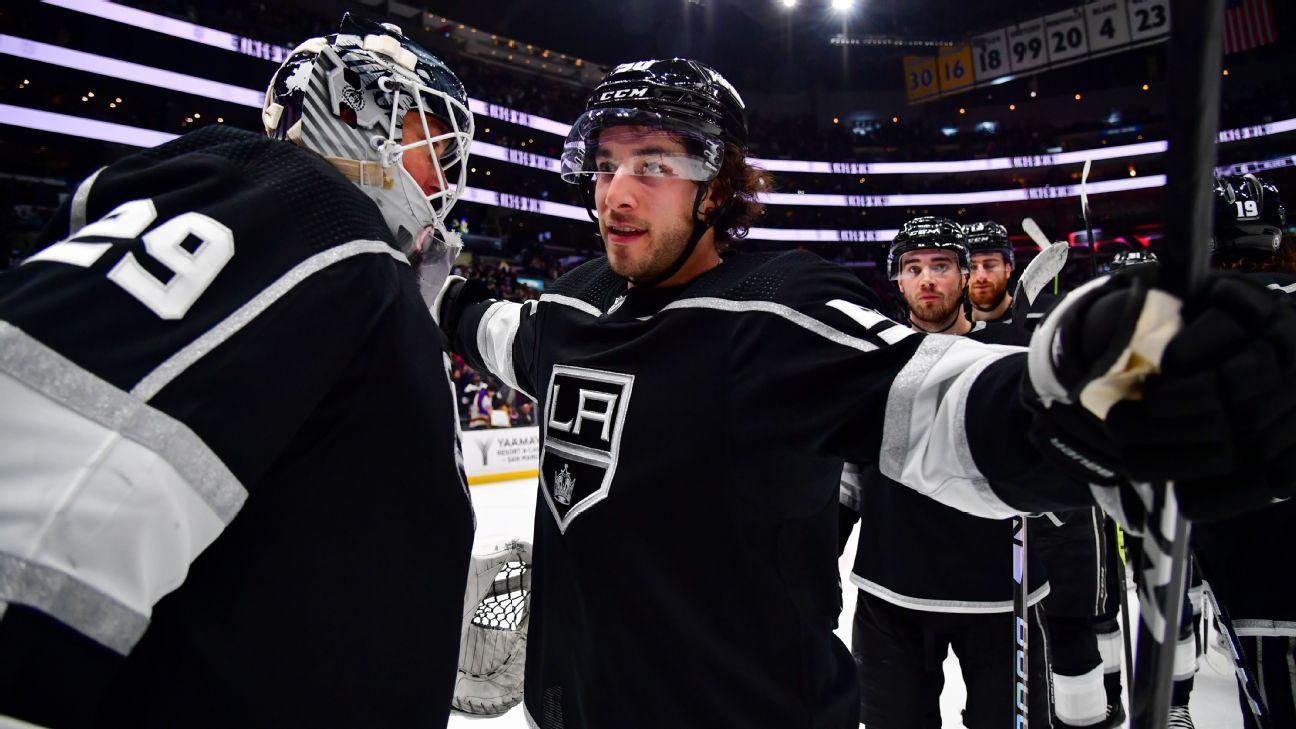 Viktor Arvidsson scores twice in Kings' 3-2 win over Coyotes - Los