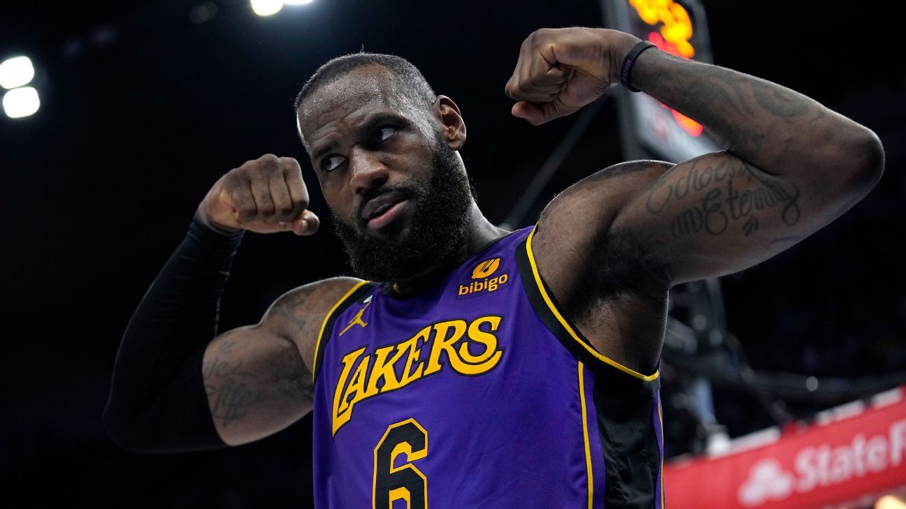 LeBron James turns up to Lakers' opener against the Nuggets in