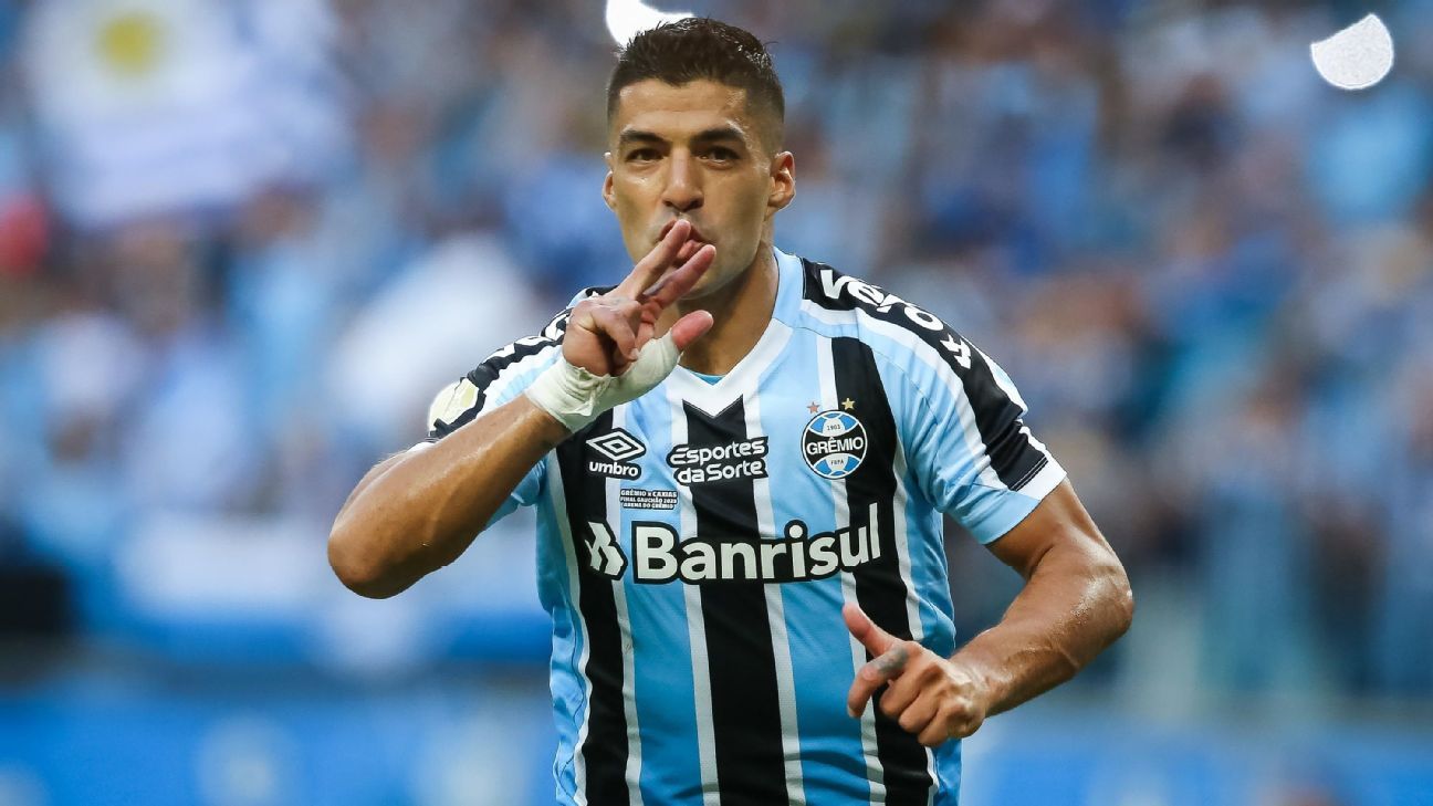 Legal que o Grêmio agora está jogando o campeonato uruguaio por causa do  Suarez : r/futebol