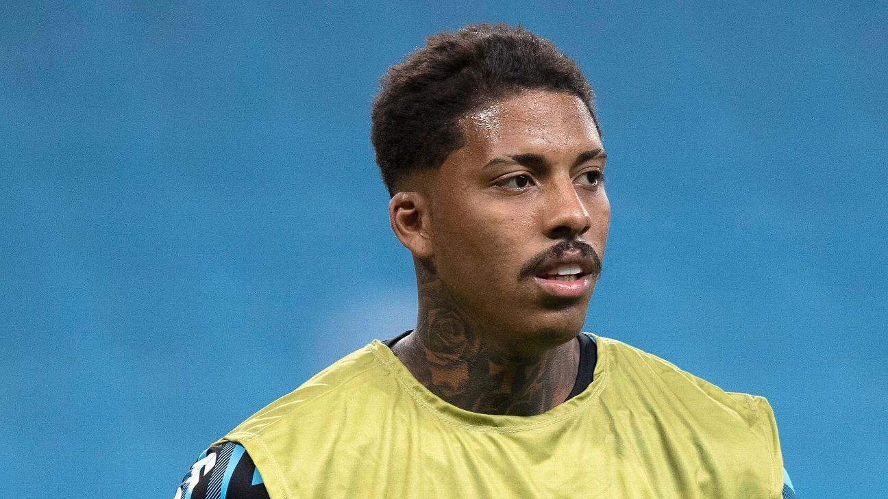 Jean Pyerre volta ao futebol e é anunciado por clube surpreendente: Muito novo para parar