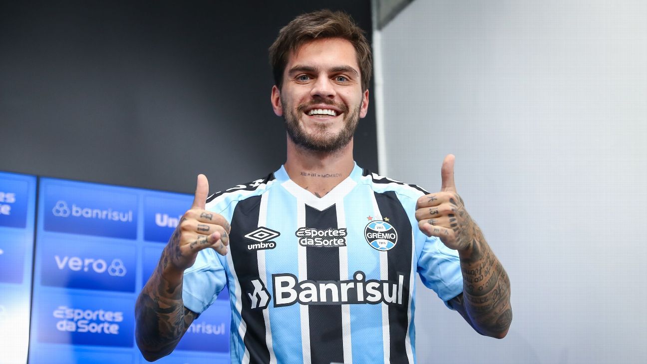 Atacante André Henrique e meia Nathan são apresentados oficialmente pelo  Tricolor