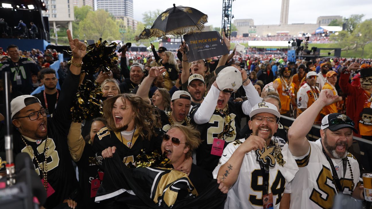 "New Orleans Saints choose Nick Saldive in the first pick of the fourth