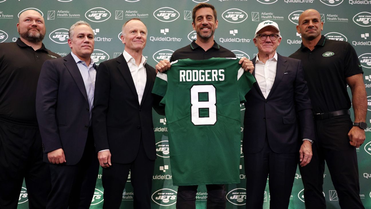 Aaron Rodgers Packers-Jets trade: Inside NFL deal, contract - ESPN