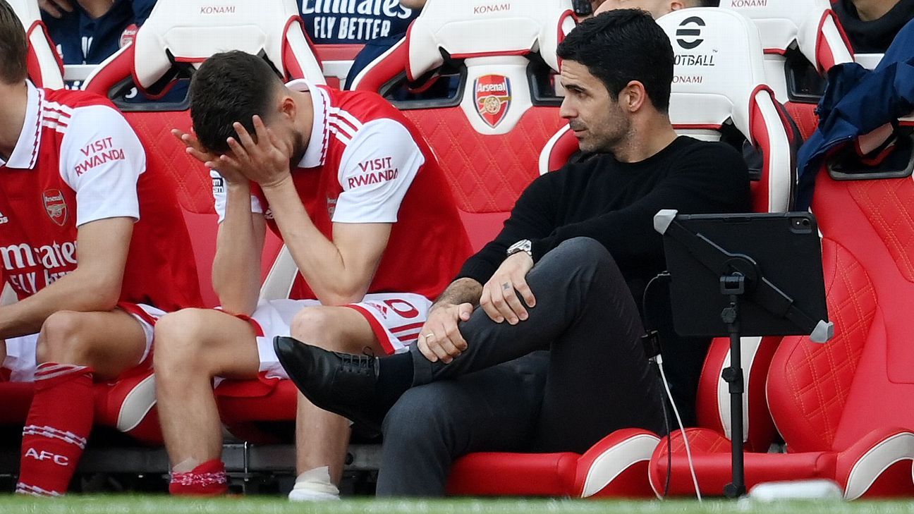 As Arsenal’s title dream fades, is it another ‘Arsenaling’?