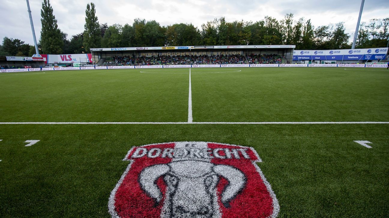 FC Dordrecht organiseert eerste klimaatneutrale wedstrijd ooit in