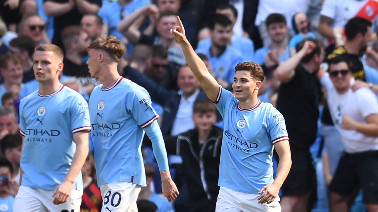 Alvarez gives Premier League champs Man City 1-0 win over Chelsea