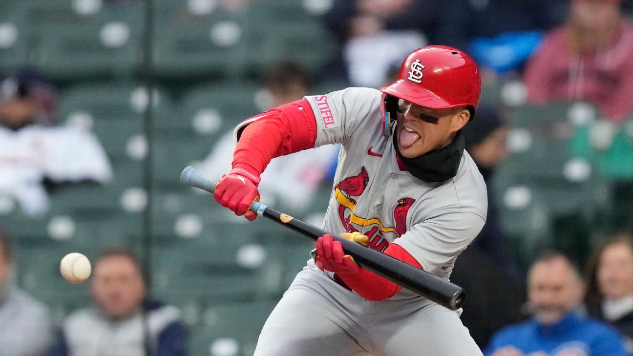 The distance behind Josh Naylor's home run, 09/09/2023