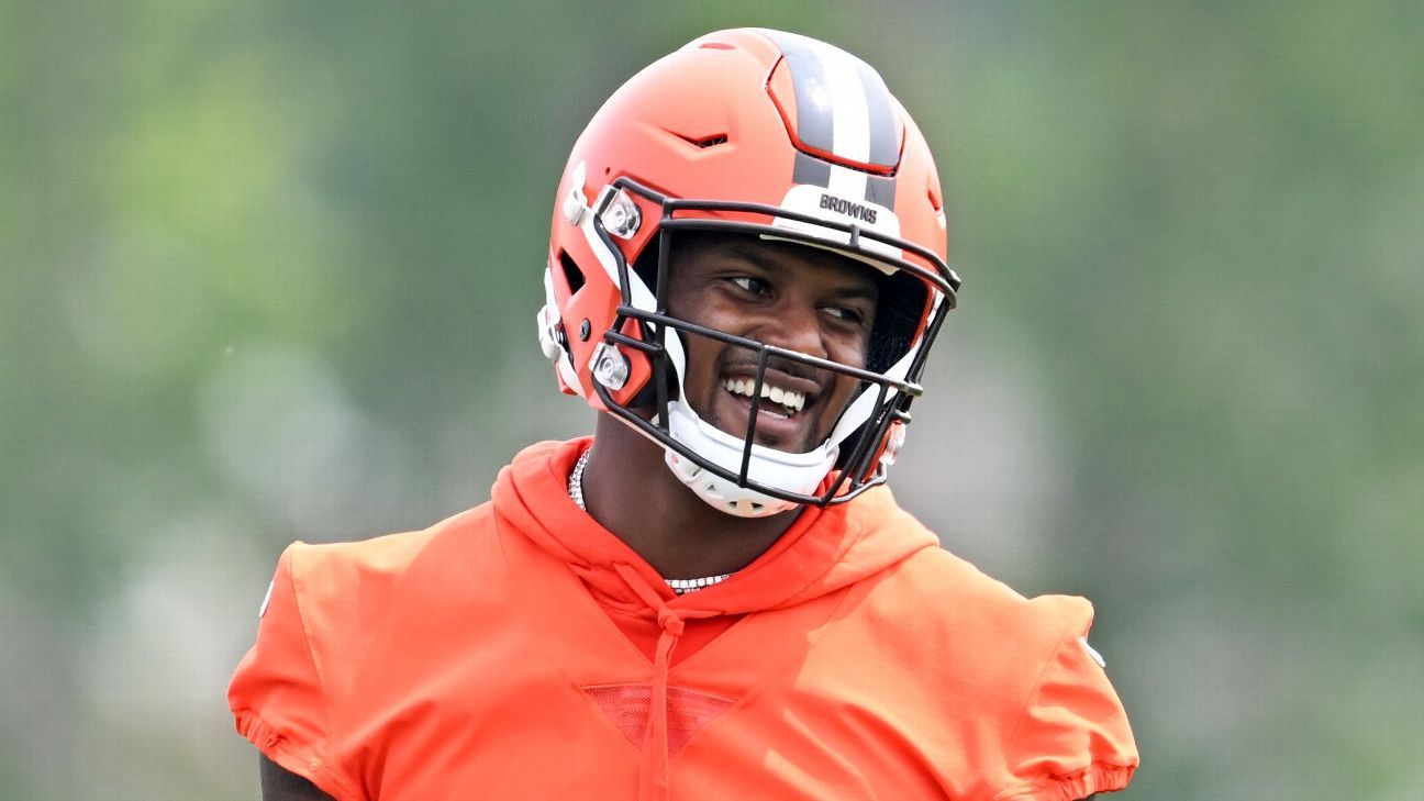 Browns QB Deshaun Watson selected as 1 of 5 team captains