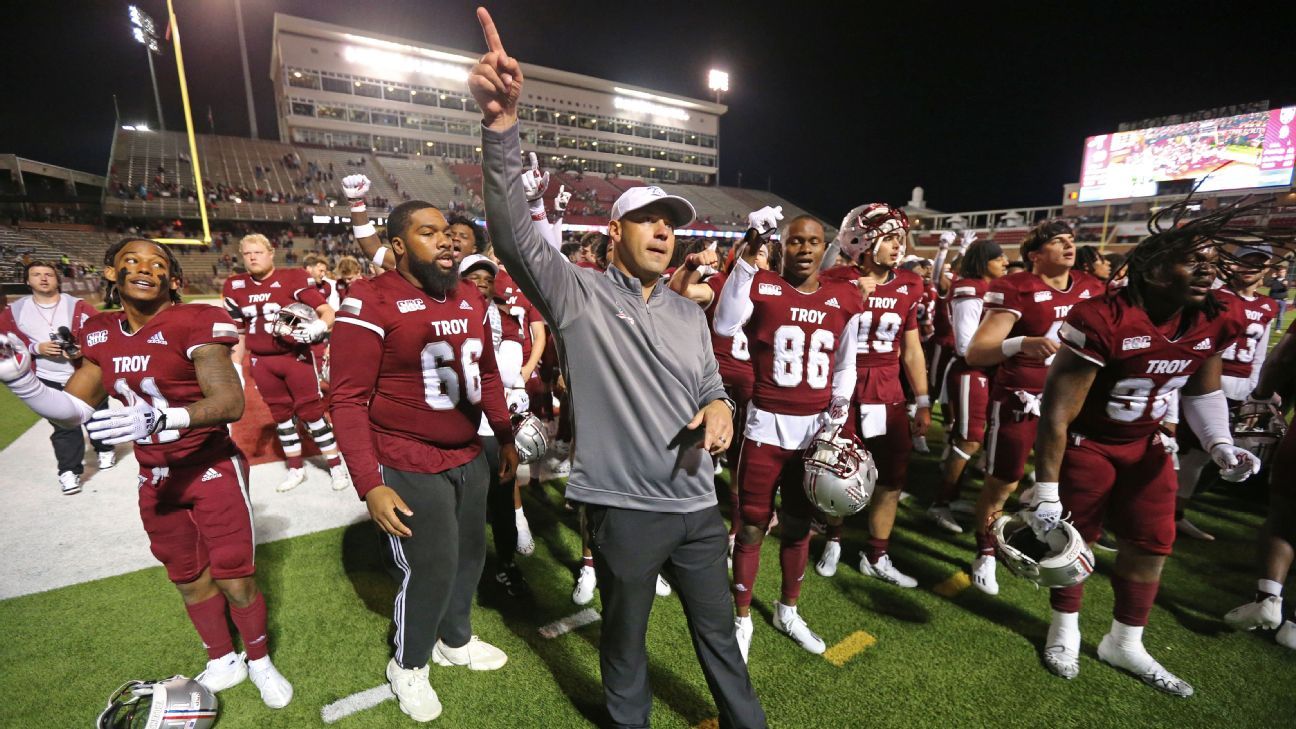 Coach Jon Sumralls Rebuild Of Troy Football And Whats Next Espn 9844