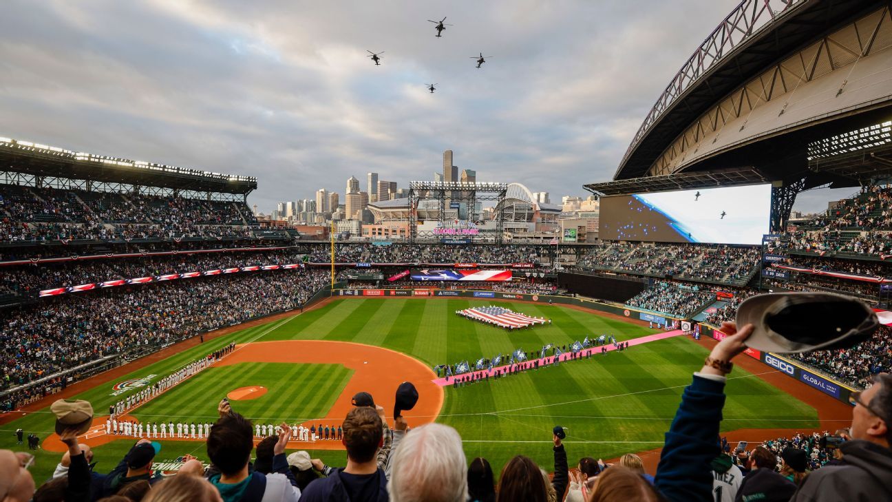 Best moments from the 2023 All-Star Celebrity Softball Game