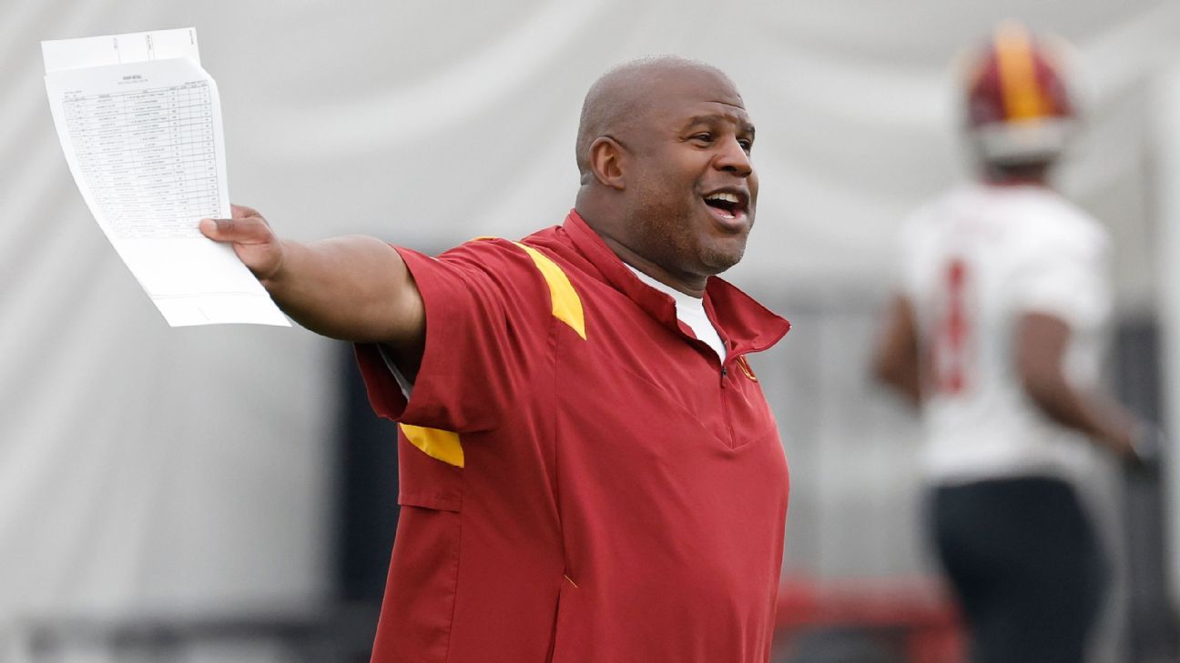 Commanders hire Chiefs assistant Eric Bieniemy as new OC