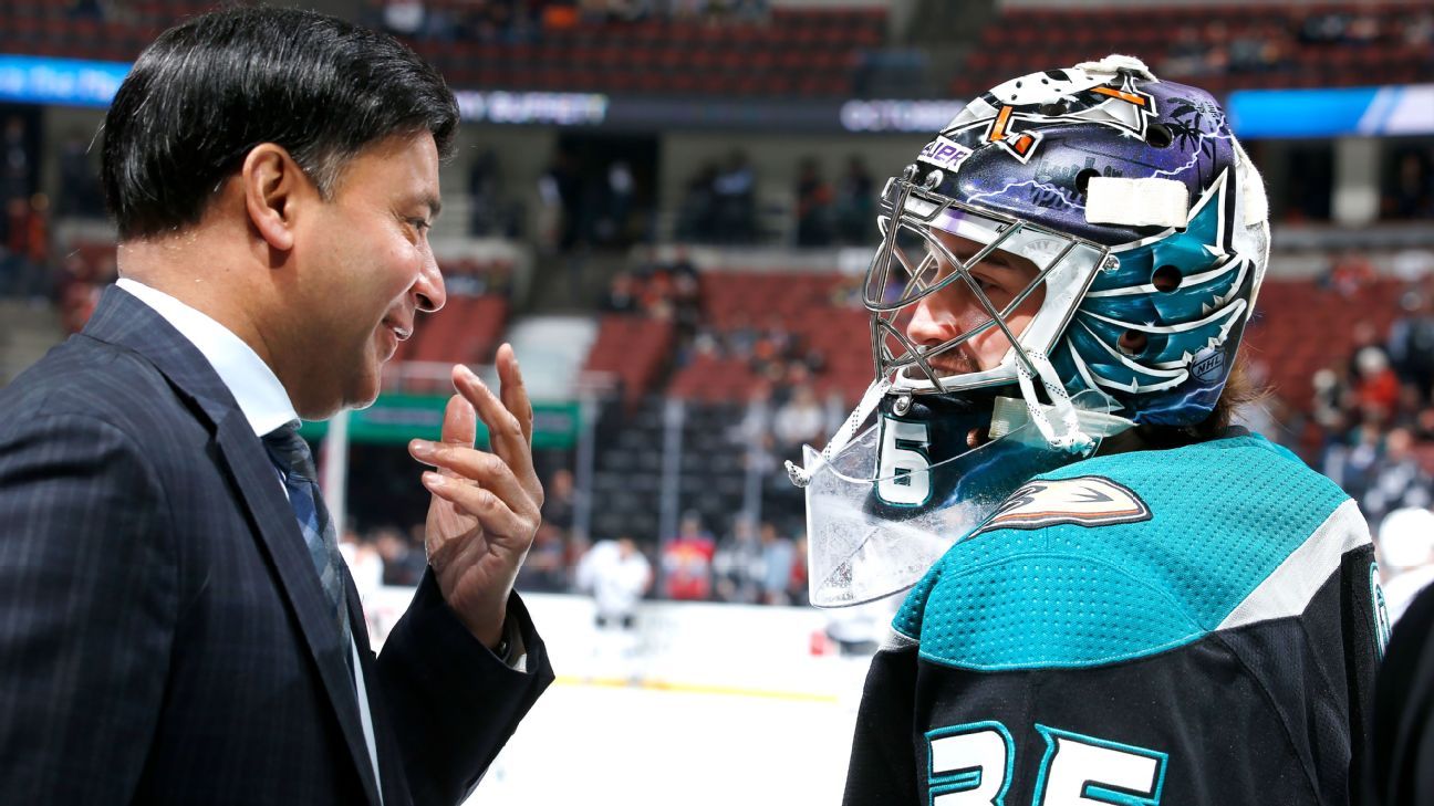 Ducks goaltending coach declared cancer-free