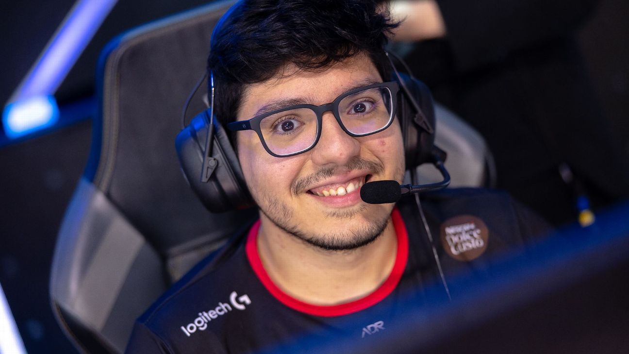 Entre renegados e streamers: Dono da Red Canids explica sucesso da equipe  finalista do CBLoL - ESPN