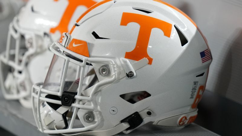 Tennessee DE Chaz Coleman medically disqualified from program