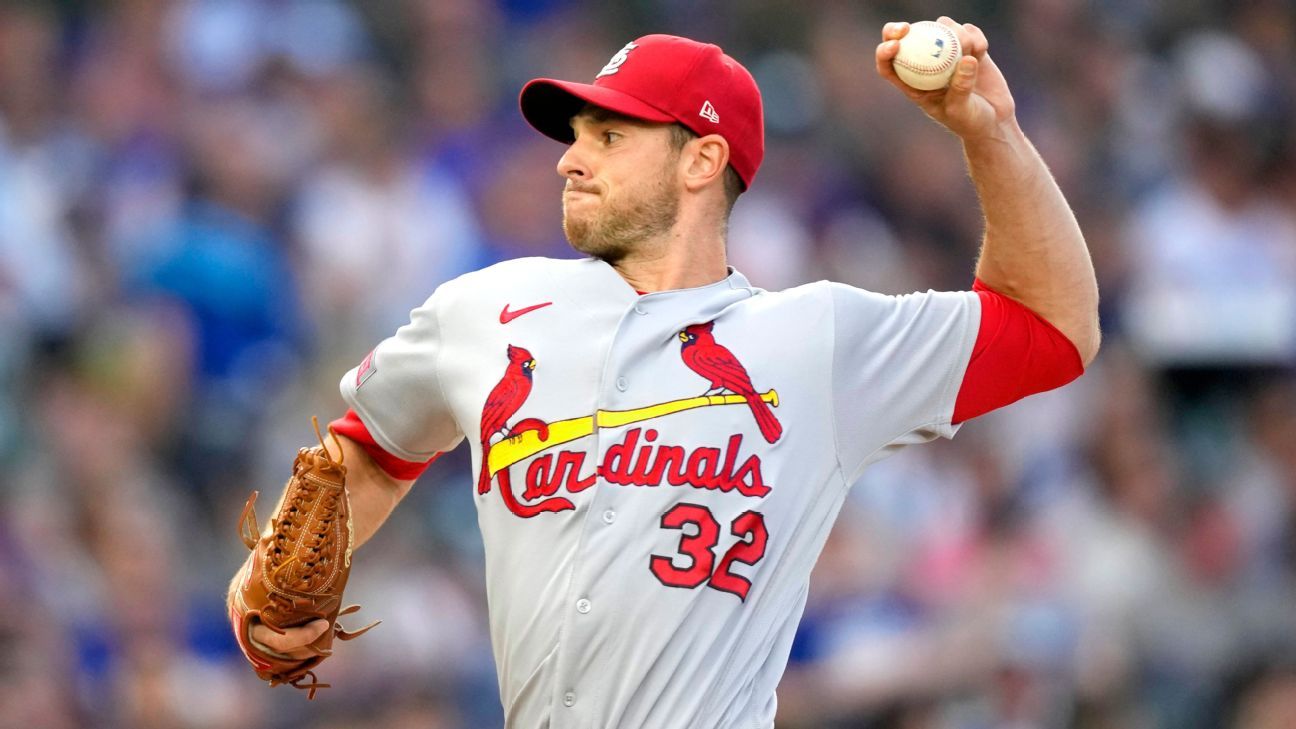 Adam Wainwright gives up eight runs as Cardinals lose to Royals 12