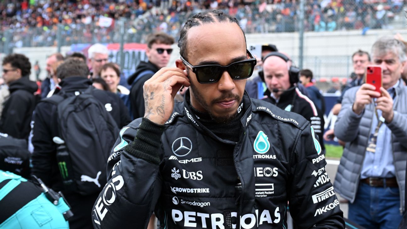 Hamilton pokes fun at Verstappen’s F1 dominance Auto Recent
