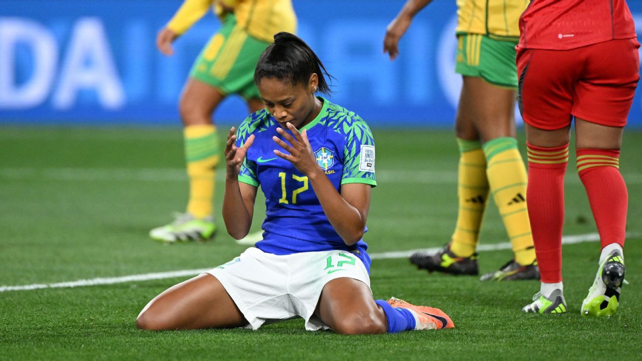 Women's World Cup Daily: Jamaica send Brazil crashing out - ESPN