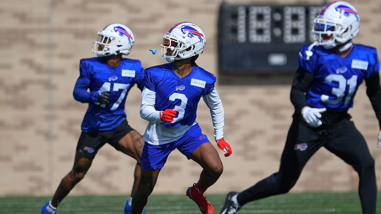 Buffalo Bills Blue and Red practice