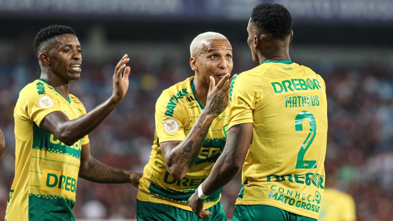 Cuiabá emplaca Deyverson e mais quatro em seleção da 18ª rodada no Prêmio ESPN Bola de Prata Sportingbet