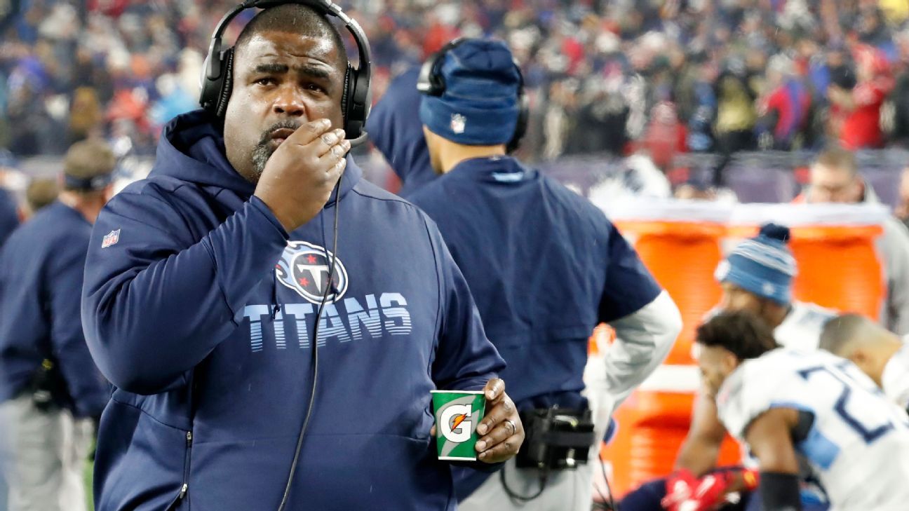 Titans coach Mike Vrabel finalizes staff with four more hires