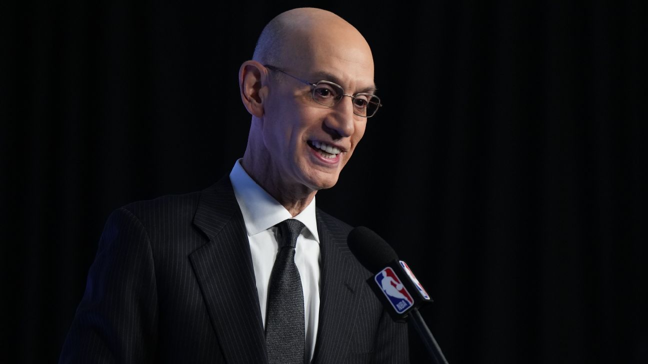 Adam Silver mówi, że NBA rozważa pojedynek Wschód-Zachód w All-Star Game