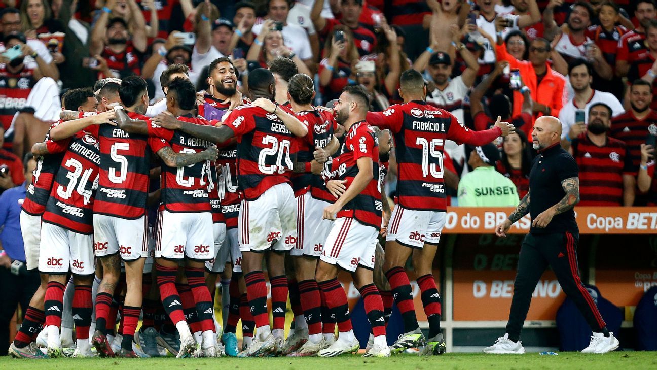 Flamengo vence Grêmio, ameniza pressão após Libertadores e fará final da Copa do Brasil contra São Paulo