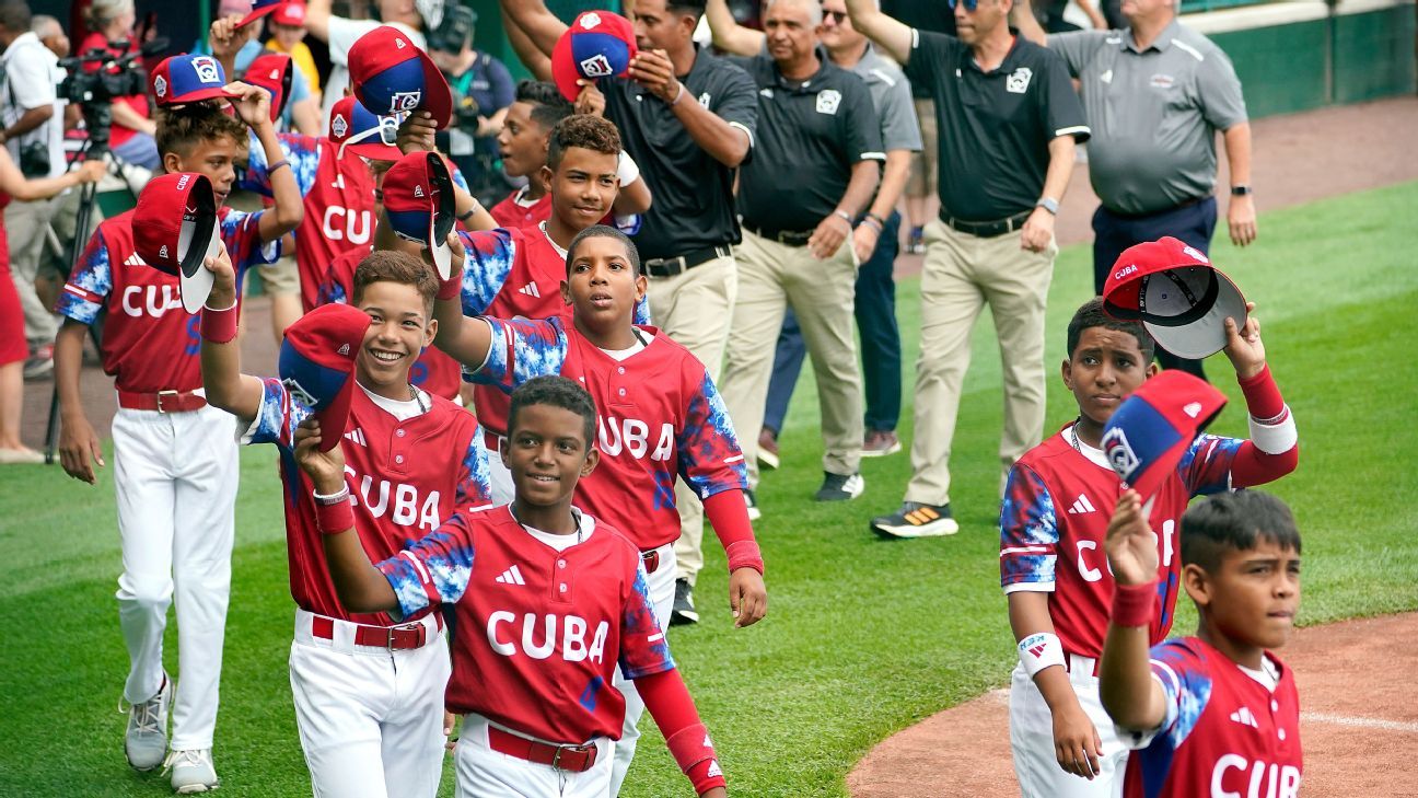 USA thrash Cuba to reach World Baseball Classic final as