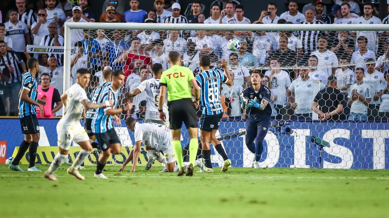 Santos x Grêmio no STJD tem Renato e Reinaldo com gancho de 4 jogos e Peixe perdendo 2 mandos por vandalismo
