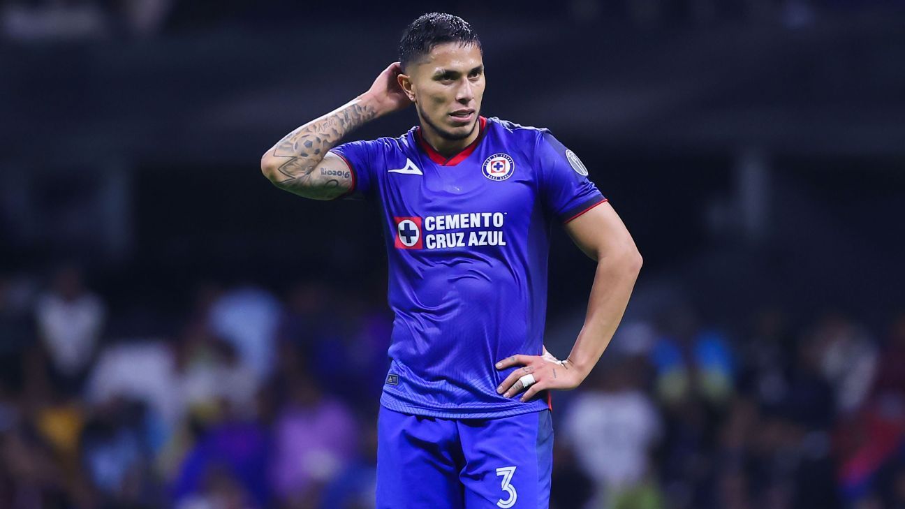 Carlos Salcedo Cierra Torneo Con Cruz Azul Como Suplente Espn 7571