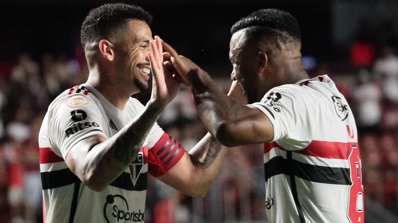 Sao Paulo evita la ‘resaca’ post título, derrota al Coritiba y se aleja de la Z-4