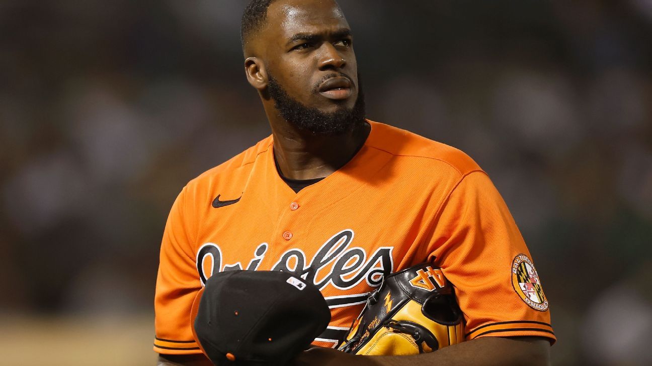 Orioles reliever Félix Bautista to undergo Tommy John surgery