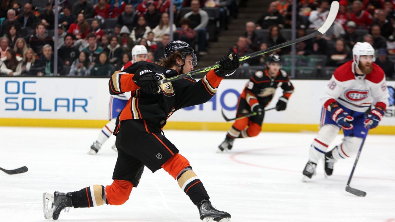 Ducks' Zegras out 6-8 weeks with broken ankle