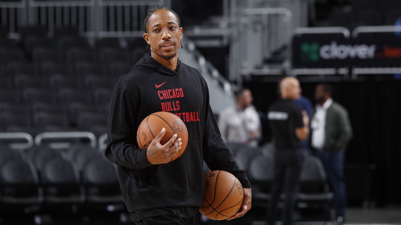 Bulls guards DeMar DeRozan, Zach LaVine are on opposite teams for the All- Star Game