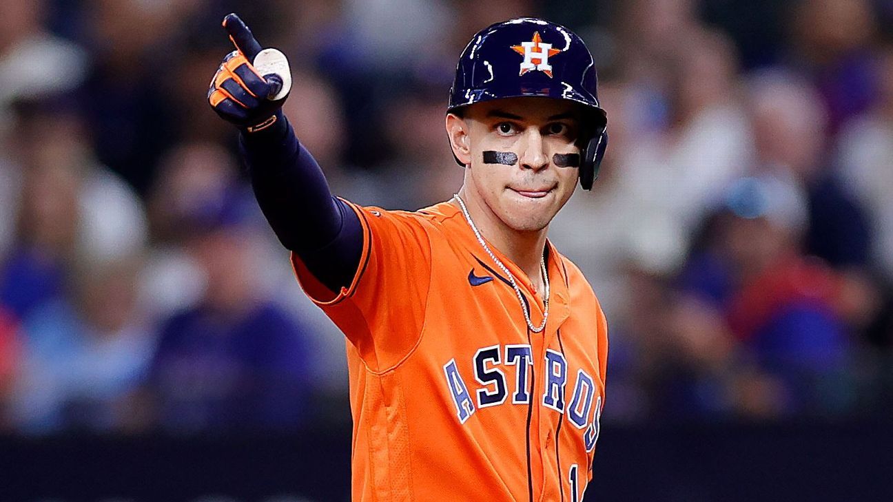 Astros' Dubon recovering from left thumb surgery