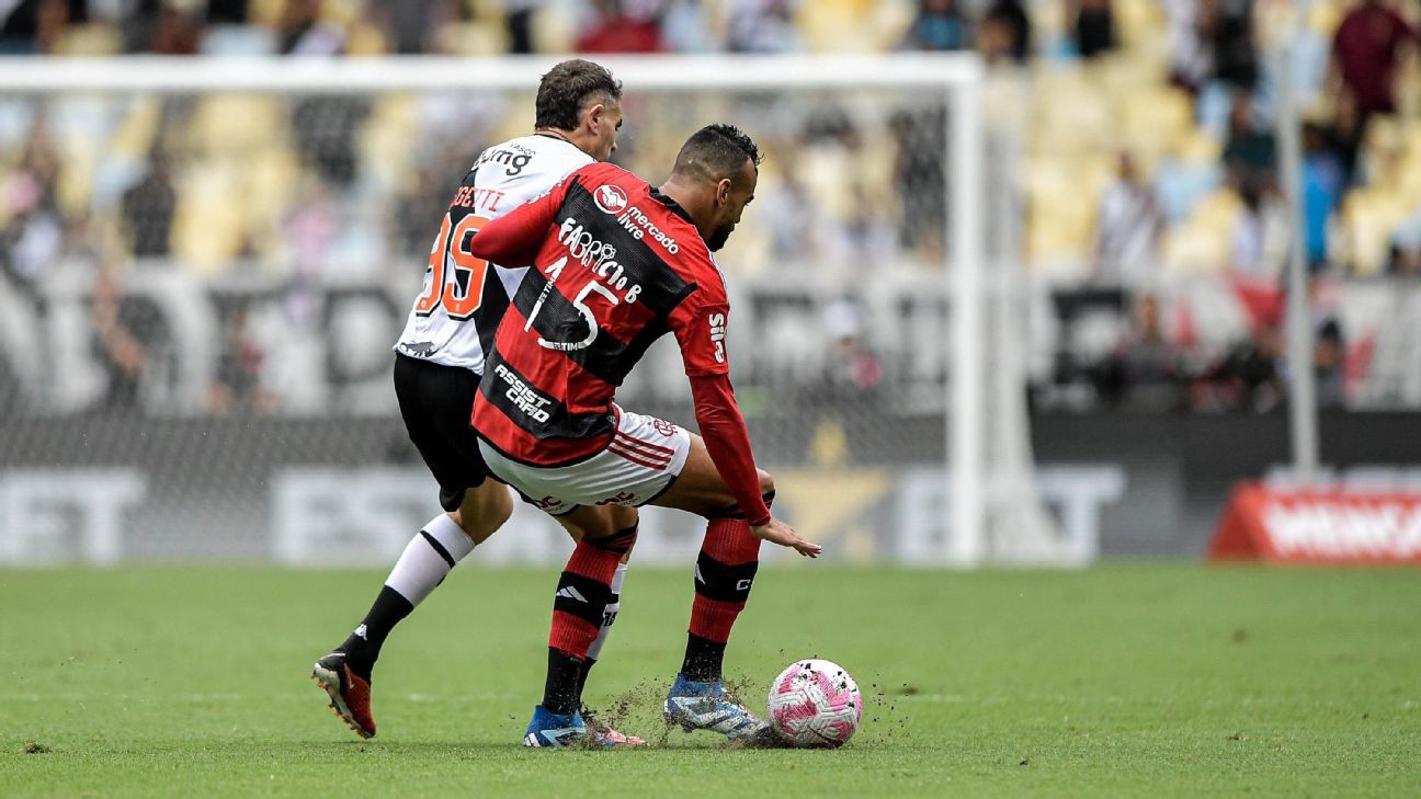 Após treta em Flamengo x Vasco, Fabrício Bruno revela encontro com Vegetti, diz o que aconteceu e manda forte recado